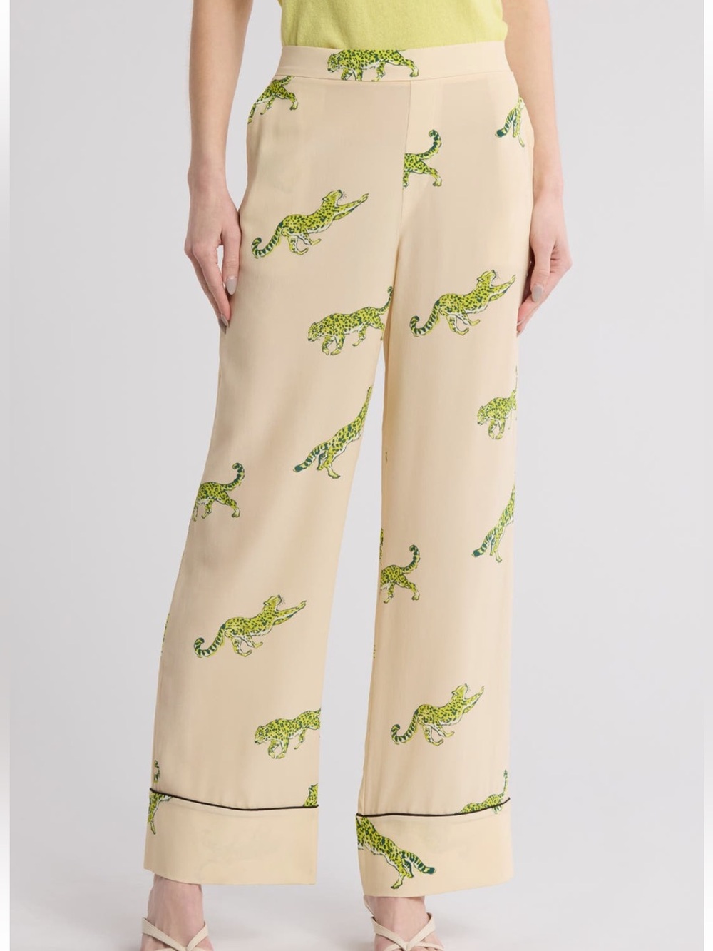 Equipment Joselyn Leopard Silk Novelty Pajama Pants size XXS $275 MSRP - Picture 1 of 9